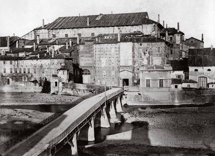 L'antico ponte Verde di Parma, che collegava la Pilotta al torrione visconteo